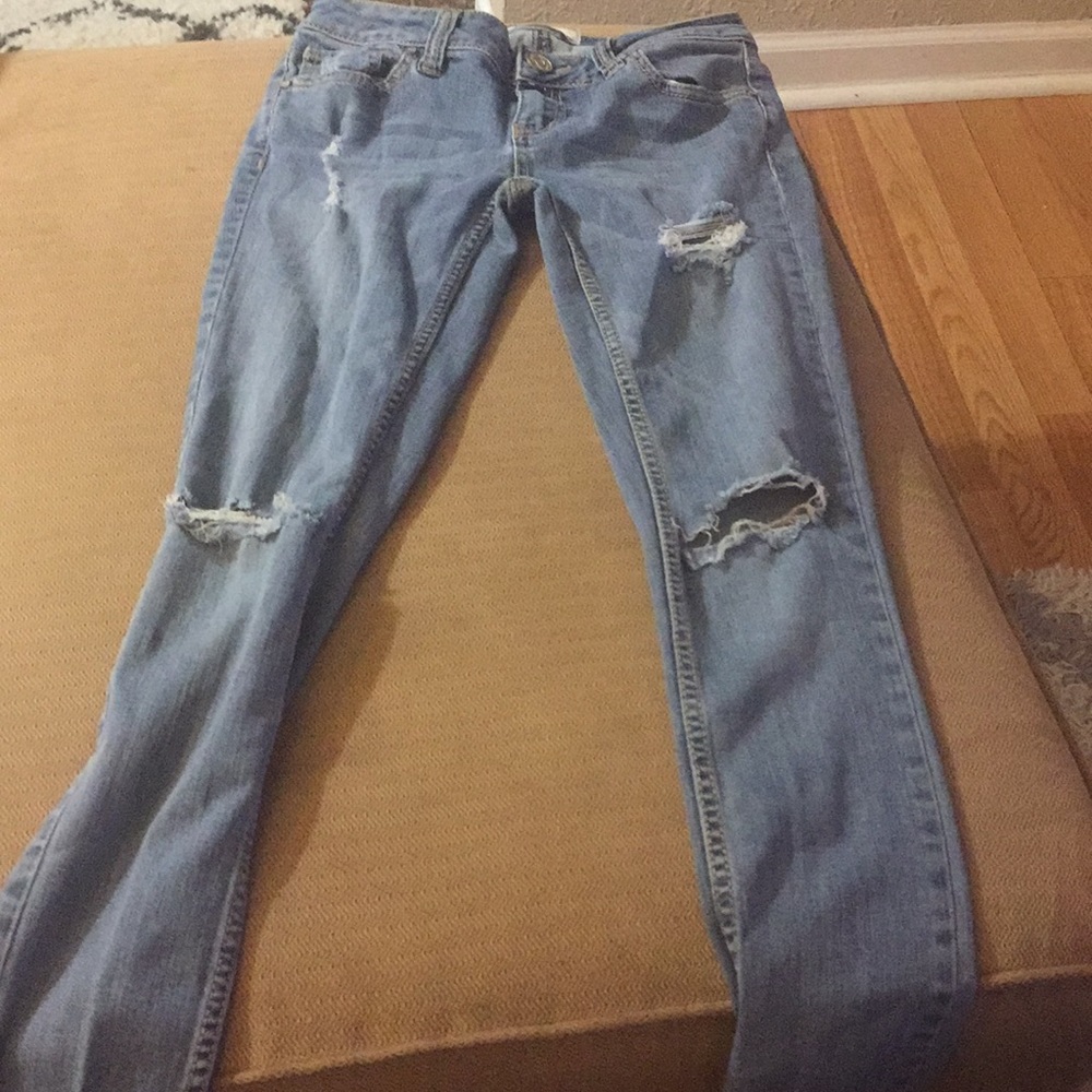 Jeans